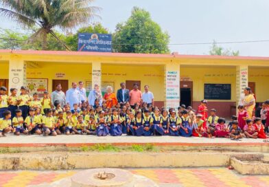 स्माज इंडिया प्रायव्हेट लिमिटेड पुणे , यांची जी. प . प्रा. शाळा पोंधवडीला भेट