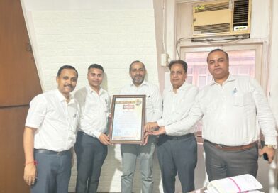 विश्वनाथ फाउंडेशनतर्फे अधिवक्ता विनीत विनोद जैन यांचा विशेष सन्मान!