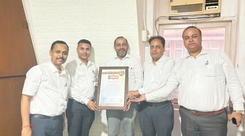 विश्वनाथ फाउंडेशनतर्फे अधिवक्ता विनीत विनोद जैन यांचा विशेष सन्मान!